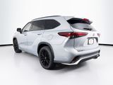 Used 2025 Toyota Highlander SUV