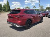 Used 2023 Toyota Highlander SUV
