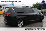 Used 2024 Chrysler Pacifica Van