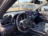 Used 2023 Toyota Highlander SUV