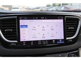 Used 2023 Chrysler Pacifica Van