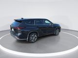 Used 2024 Toyota Highlander SUV