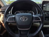 Used 2022 Toyota Highlander SUV
