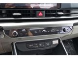 New 2026 Kia Carnival MPV Van