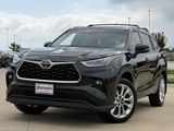 Used 2023 Toyota Highlander SUV