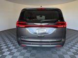 Used 2023 Chrysler Pacifica Van