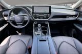 Used 2024 Toyota Grand Highlander SUV