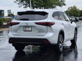 Used 2024 Toyota Highlander SUV