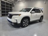 Used 2025 Honda Pilot SUV