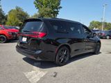 Used 2026 Chrysler Pacifica Van