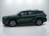 Used 2024 Toyota Highlander SUV
