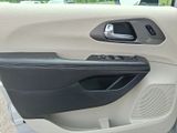 Used 2024 Chrysler Pacifica Van