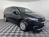 Used 2025 Chrysler Pacifica Van