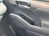 Used 2026 Toyota Highlander Hybrid SUV