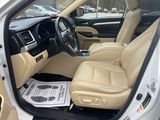 Used 2018 Toyota Highlander SUV