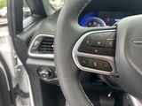 Used 2025 Chrysler Pacifica Van