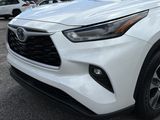 Used 2022 Toyota Highlander Hybrid SUV
