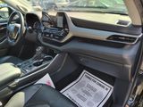 Used 2022 Toyota Highlander SUV