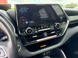 Used 2025 Toyota Highlander Hybrid SUV