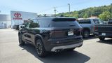 Used 2025 Chevrolet Traverse SUV