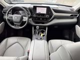 Used 2023 Toyota Highlander SUV