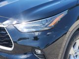 Used 2024 Toyota Highlander Hybrid SUV