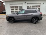 Used 2019 Jeep Cherokee SUV