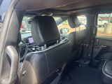 Used 2025 Chrysler Pacifica Van