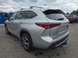 Used 2021 Toyota Highlander SUV