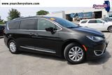 Used 2019 Chrysler Pacifica Van