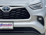 Used 2024 Toyota Highlander Hybrid SUV