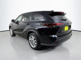 New 2026 Toyota Highlander SUV