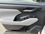 Used 2023 Toyota Highlander SUV