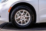 Used 2024 Chrysler Pacifica Van