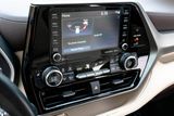 Used 2020 Toyota Highlander Hybrid SUV
