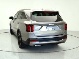 Used 2025 Kia Sorento Hybrid SUV