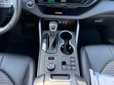 Used 2023 Toyota Highlander SUV