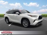 Used 2023 Toyota Highlander SUV