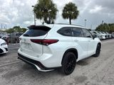 Used 2023 Toyota Highlander SUV