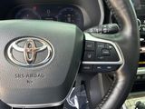 Used 2025 Toyota Highlander Hybrid SUV