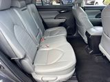 Used 2023 Toyota Highlander SUV