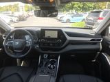 Used 2025 Toyota Highlander SUV