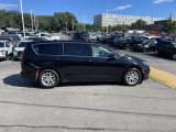 Used 2024 Chrysler Pacifica Van