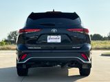 Used 2023 Toyota Highlander SUV
