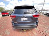 Used 2017 Toyota Highlander SUV