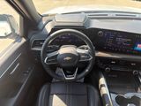 Used 2025 Chevrolet Suburban SUV