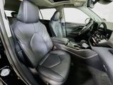 New 2026 Toyota Highlander SUV