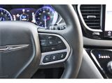 Used 2023 Chrysler Pacifica Van