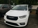 Used 2024 Chrysler Pacifica Van