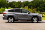 Used 2022 Toyota Highlander SUV